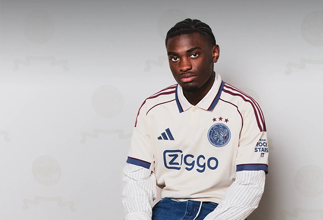 ajax derde tenue